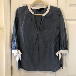 Tommy Hilfiger | Blue White Denim Blouse 3/4 Sleeve V Neck Size Small